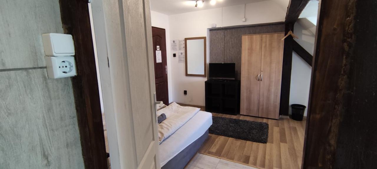 Bristol Apartments Baja Ngoại thất bức ảnh