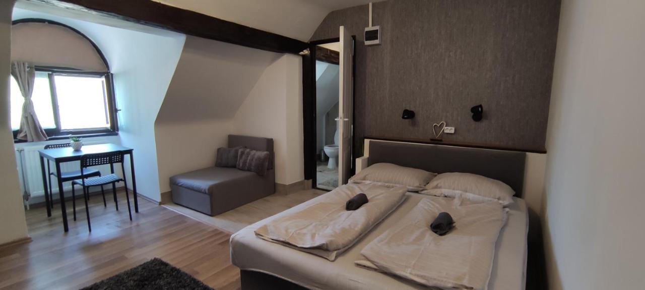 Bristol Apartments Baja Ngoại thất bức ảnh